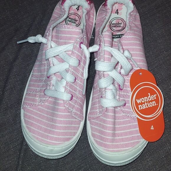 GIRLS Pink Stripe Memory Foam Sneaker Size 4 wonder nation new - Picture 1 of 6